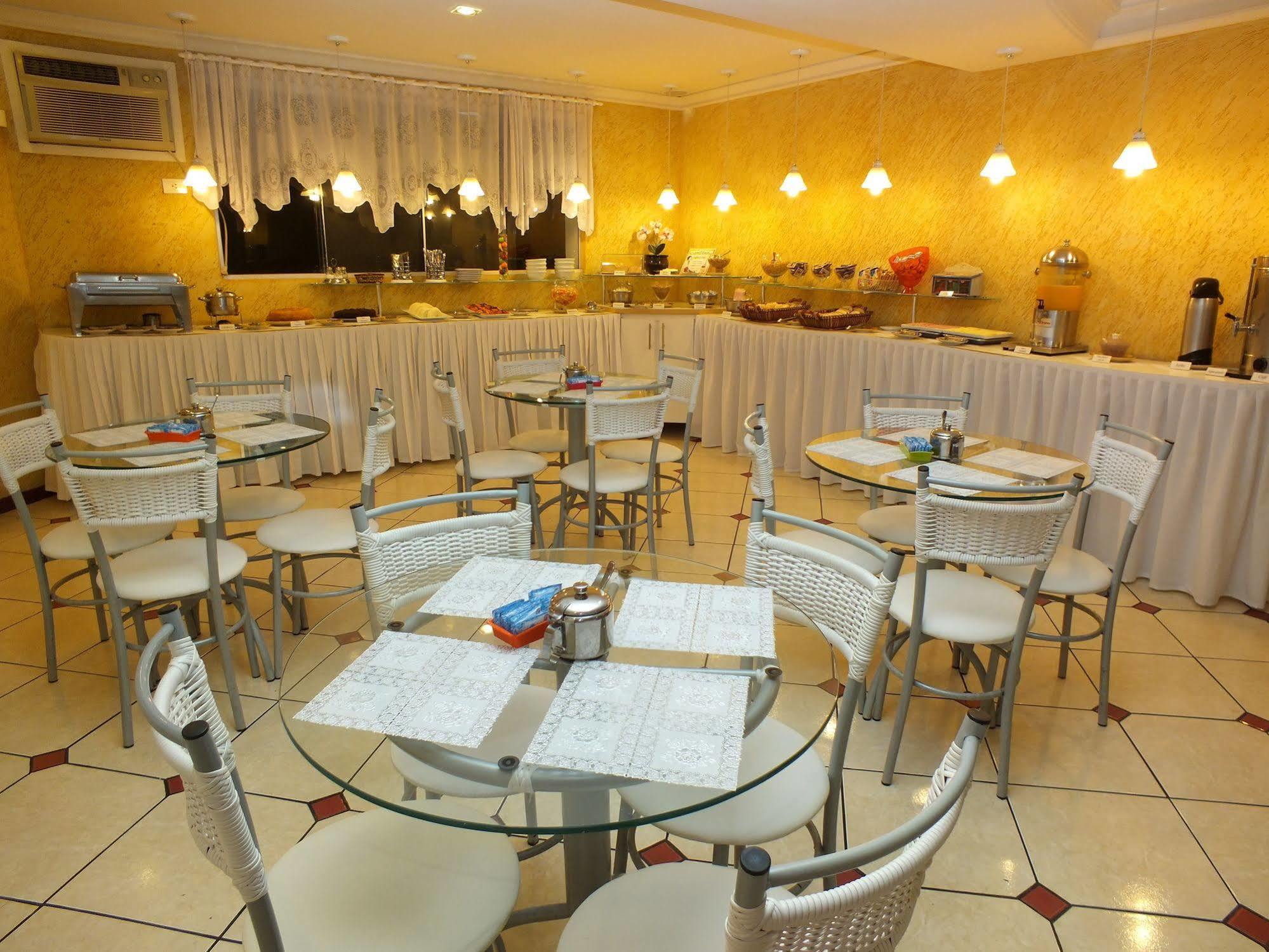 Terrazas Hotel Curitiba Buitenkant foto